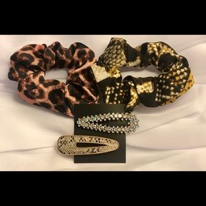 ✨NEW✨ Hair Scrunchies Hair Clips Animal Print
